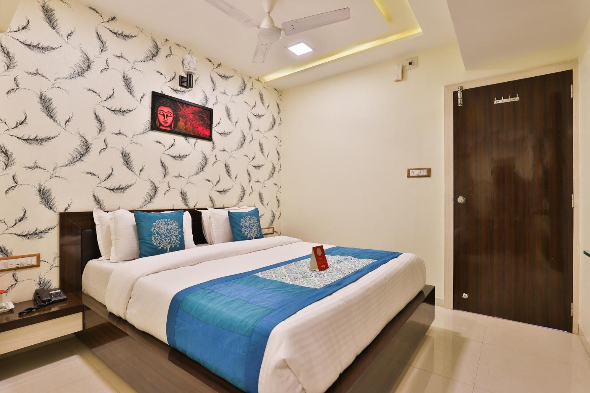 Hotel O Red Apple 阿穆达巴 外观 照片